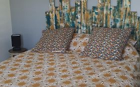 Chambre Meublee Lit 2 Personnes